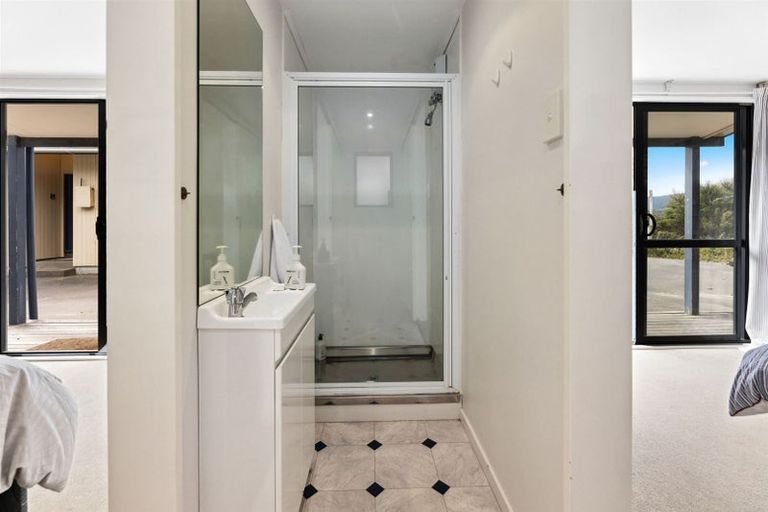 Photo of property in 223 Beach Road, Akaroa, 7520