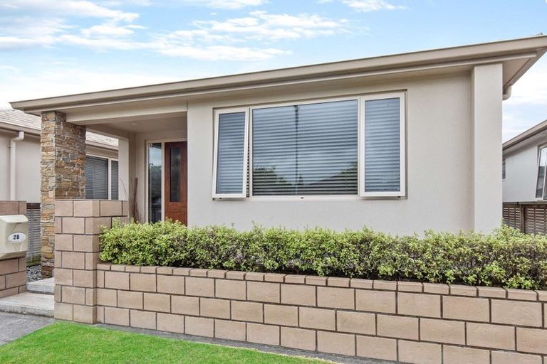 Photo of property in 28 Scoria Close, Pyes Pa, Tauranga, 3112