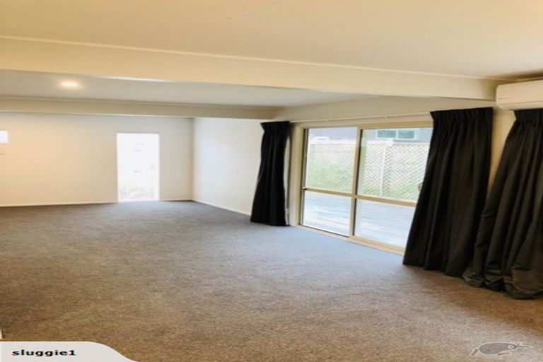 Photo of property in 2/1001 High Street, Avalon, Lower Hutt, 5011