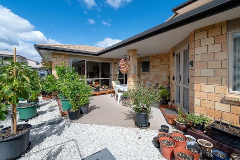 Photo of property in 47/64 Kawaha Point Road, Kawaha Point, Rotorua, 3010