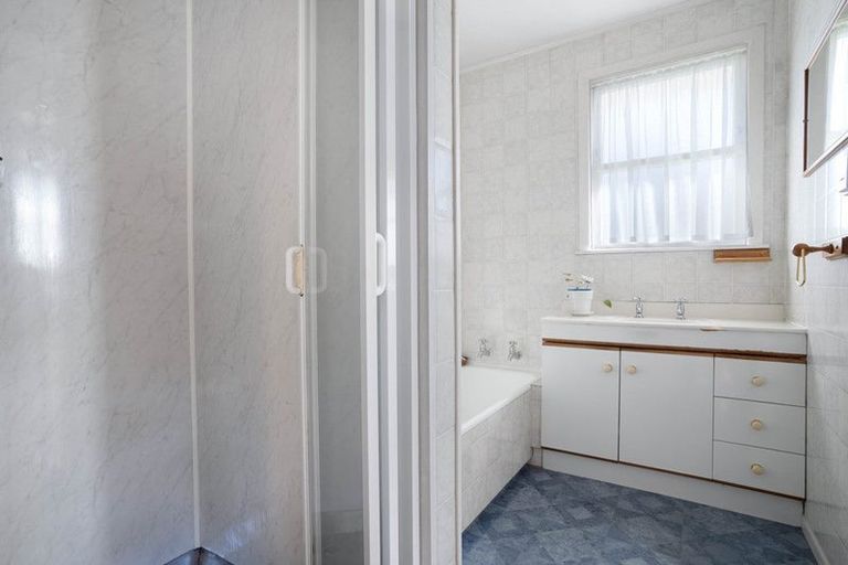 Photo of property in 27 Freyberg Street, Solway, Masterton, 5810