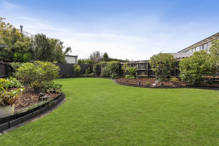 Photo of property in 1/19 Waller Avenue, Bucklands Beach, Auckland, 2012
