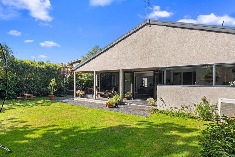 Photo of property in 44 Bowenvale Avenue, Cashmere, Christchurch, 8022