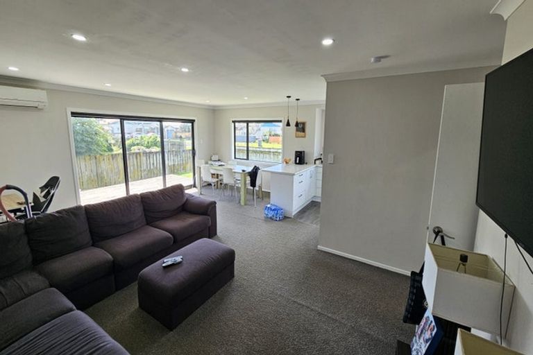 Photo of property in 63a Domett Street, Waitara, 4320