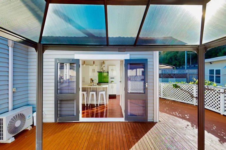 Photo of property in 51 Pharazyn Street, Melling, Lower Hutt, 5010