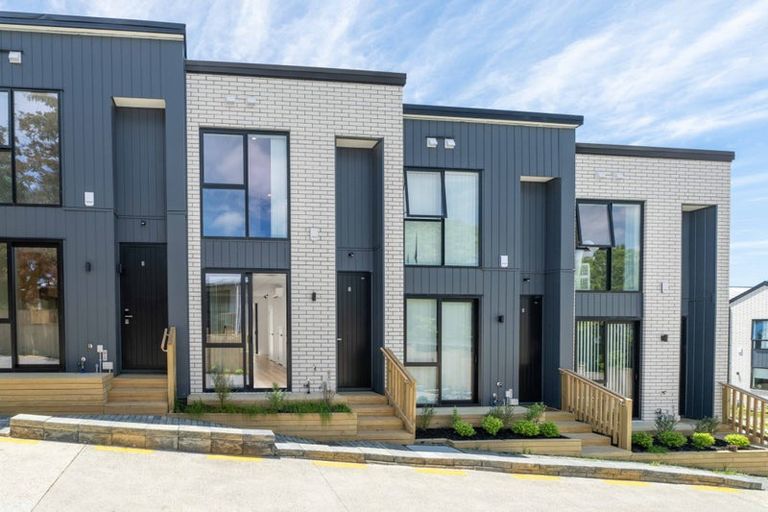 Photo of property in 3/7 Broadview Place, Howick, Auckland, 2014