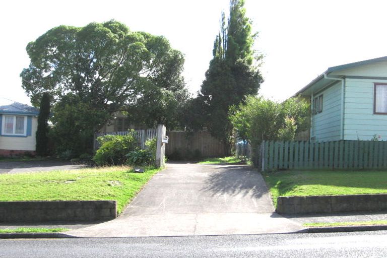Photo of property in 2/41 Pomaria Road, Henderson, Auckland, 0610