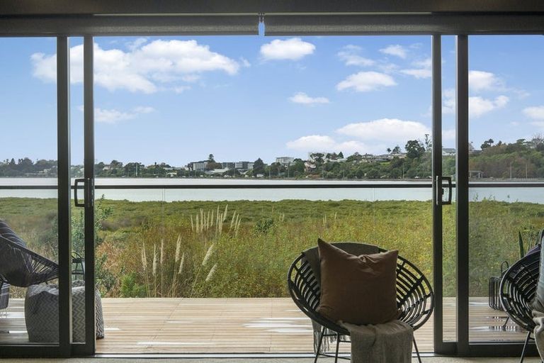 Photo of property in 5 Blenheim Place, Judea, 3110