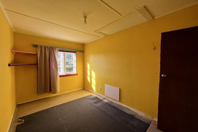 Photo of property in 183 Rautawhiri Road, Helensville, 0875