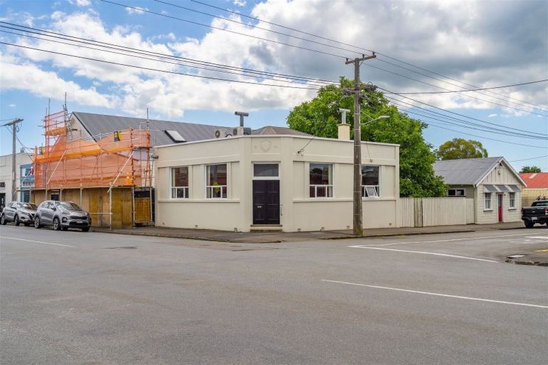 Photo of property in 24 Jellicoe Street, Martinborough, 5711