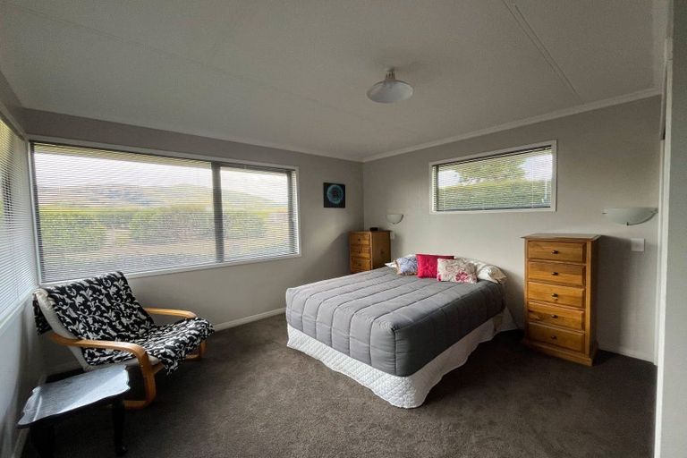 Photo of property in 729 Makerua Road, Tokomaru, Palmerston North, 4474