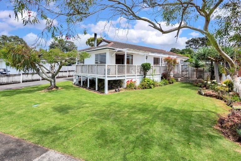 Photo of property in 28 Andes Avenue, Mangere Bridge, Auckland, 2022