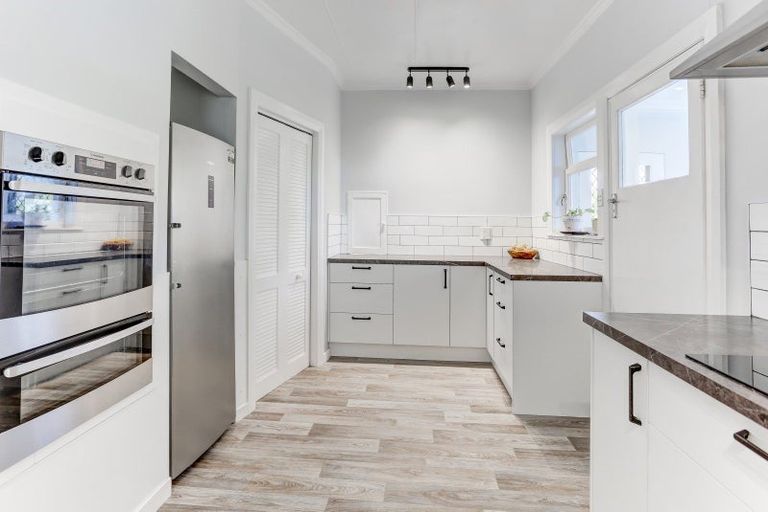 Photo of property in 207 Roberts Avenue, Aramoho, Whanganui, 4584