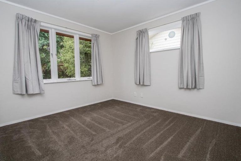 Photo of property in 94 Shakespeare Street, Leamington, Cambridge, 3432