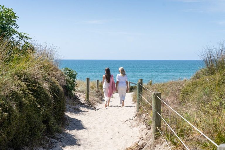 Photo of property in 116 Evans Road, Papamoa Beach, Papamoa, 3118