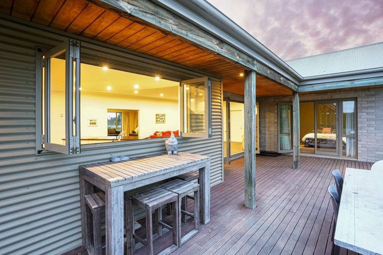 Photo of property in 318 Broad Road, Sefton, 7477