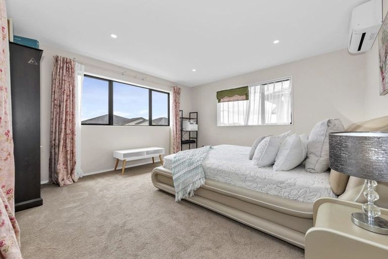 Photo of property in 30 Rosewell Crescent, Flat Bush, Auckland, 2019