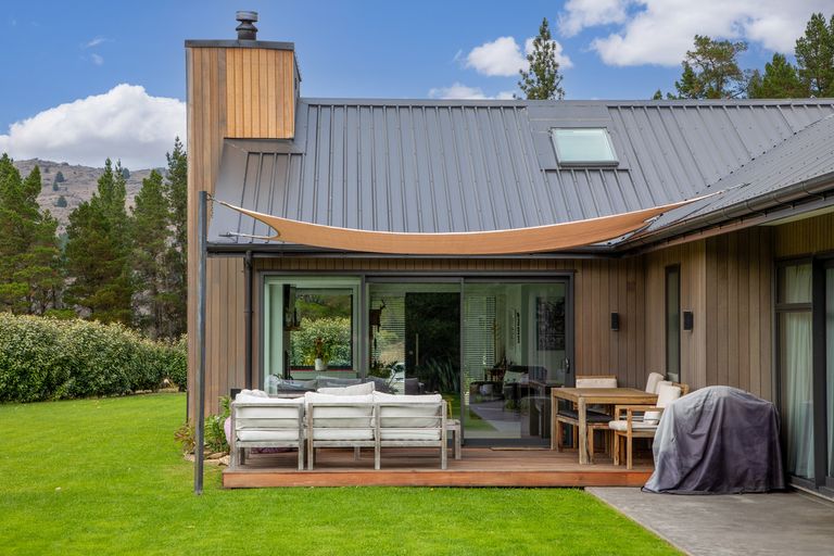 Photo of property in 98 Aronui Road, Bridge Hill, Alexandra, 9320