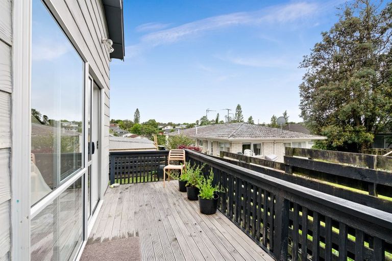 Photo of property in 2/85 Diana Drive, Glenfield, Auckland, 0627