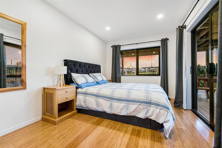 Photo of property in 94 Voyager Drive, Gulf Harbour, Whangaparaoa, 0930
