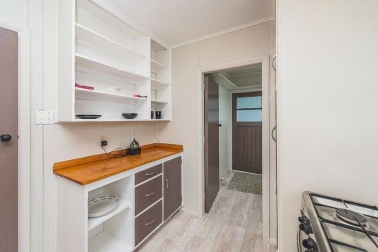 Photo of property in 35 Matipo Street, Castlecliff, Whanganui, 4501