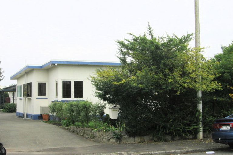 Photo of property in 1/39 Cassino Crescent, Onekawa, Napier, 4110