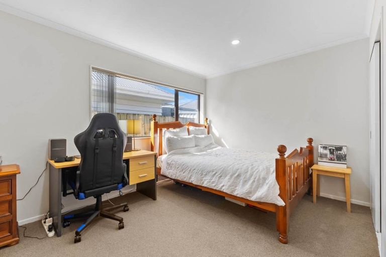 Photo of property in 29 Tarapiroe Avenue, Takanini, 2112