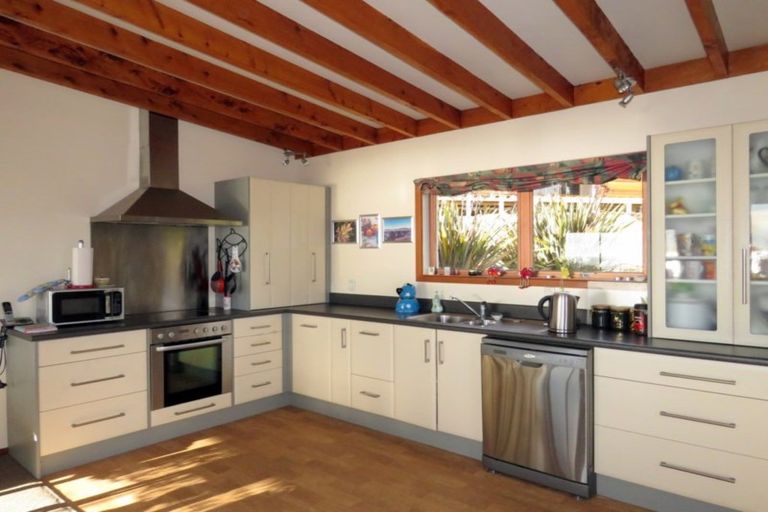 Photo of property in 32 Tenby Street, Moeraki, Palmerston, 9482