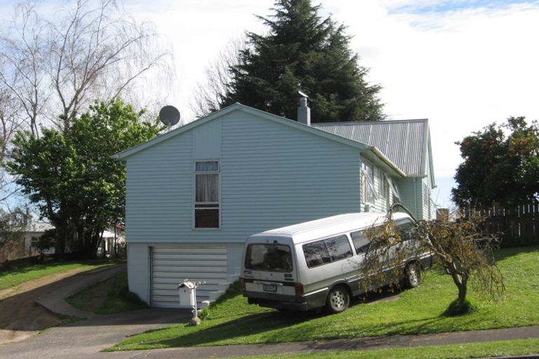 Photo of property in 8 Corinna Street, Welcome Bay, Tauranga, 3112