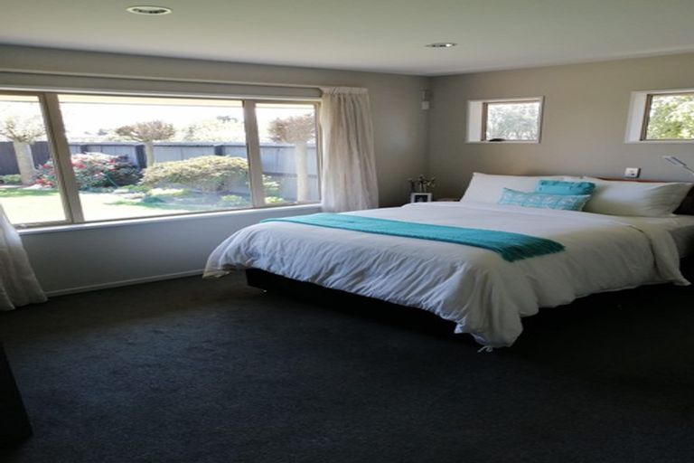 Photo of property in 10 Rubicon Place, Hei Hei, Christchurch, 8042