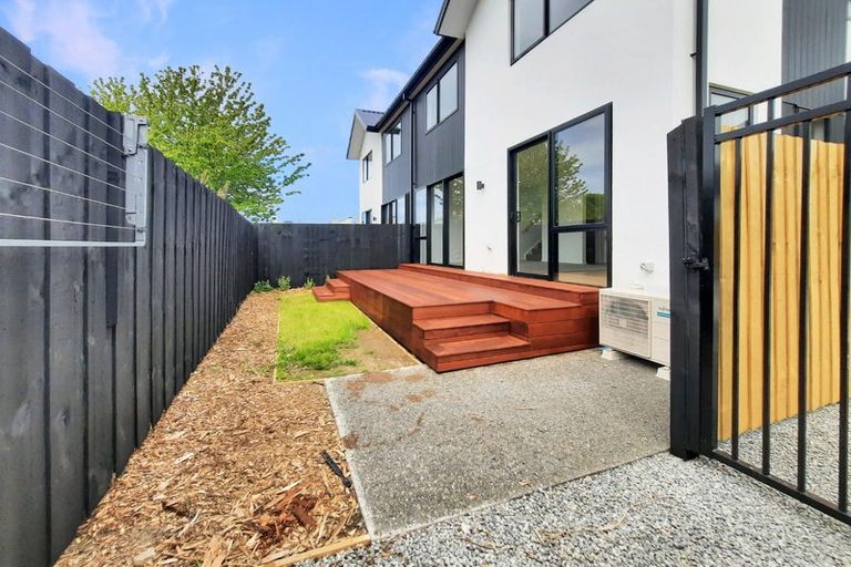 Photo of property in 60c Olliviers Road, Phillipstown, Christchurch, 8011