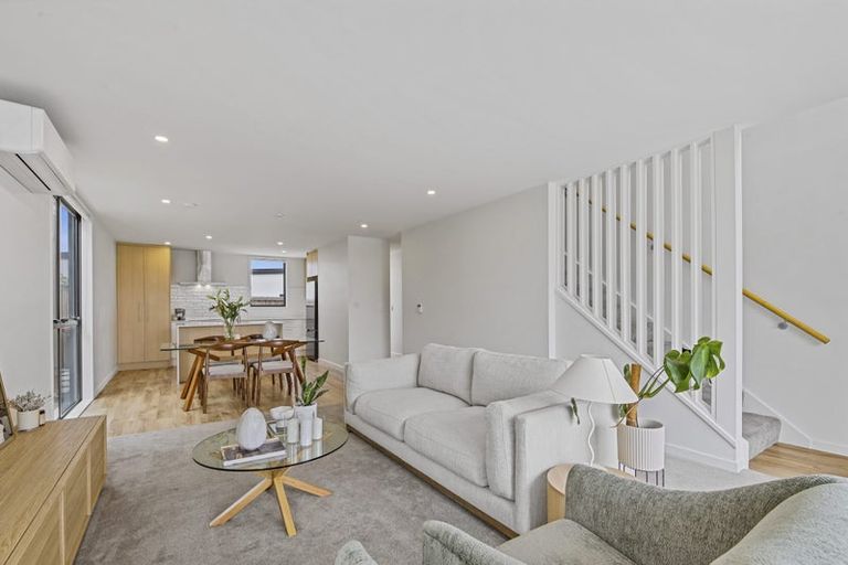 Photo of property in 11/6 Skibbereen Drive, Halswell, Christchurch, 8025