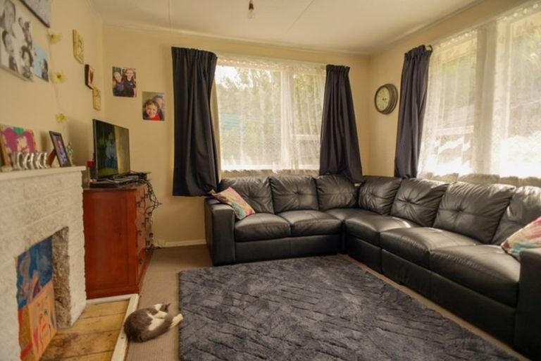 Photo of property in 24 Excellency Terrace, Ascot Park, Porirua, 5024