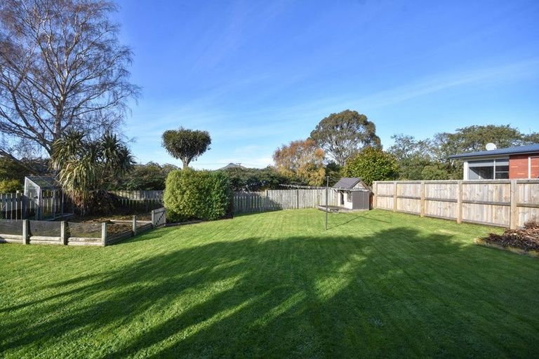 Photo of property in 28 Freyberg Avenue, Sawyers Bay, Port Chalmers, 9023