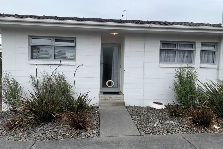 Photo of property in 1/29 South Street, Papakura, 2110