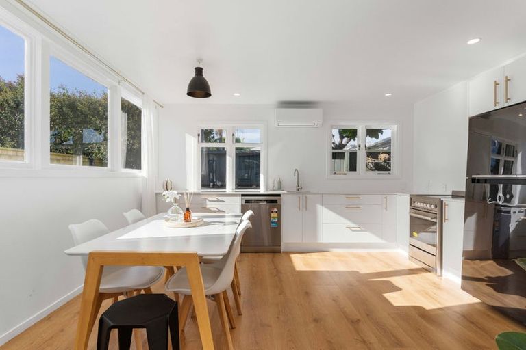 Photo of property in 204 Hetherington Road, Whangamata, 3620