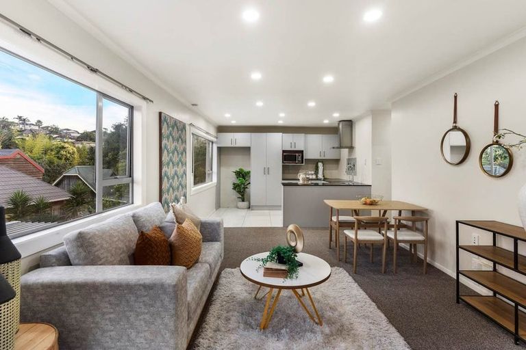 Photo of property in 1/16 Matipo Road, Mairangi Bay, Auckland, 0630