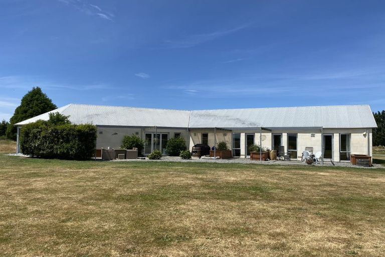 Photo of property in 70 Grays Road, Yaldhurst, Christchurch, 8042