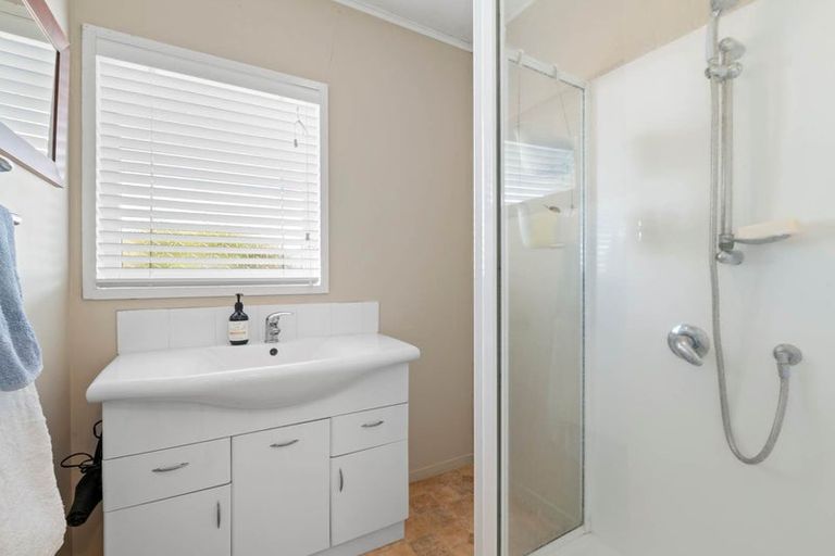 Photo of property in 2/30 Eban Avenue, Hillcrest, Auckland, 0627