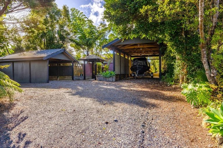 Photo of property in 91 Doves Bay Road, Kerikeri, 0294