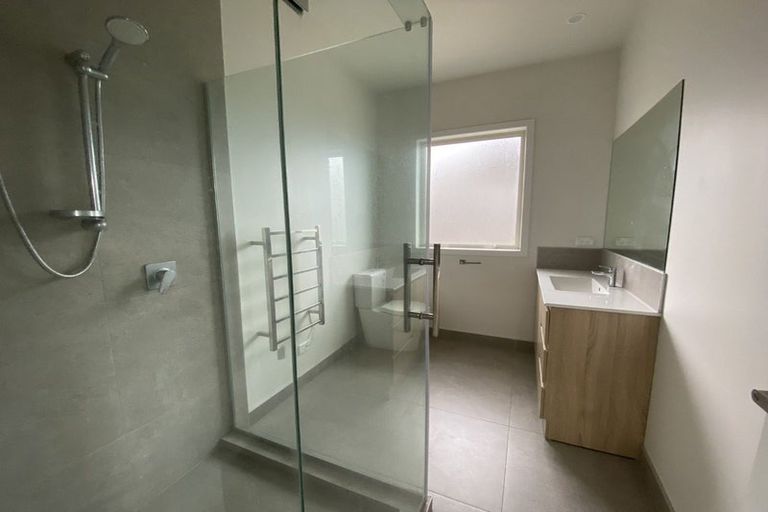 Photo of property in 36 Harbour Crest Drive, Waiuku, 2123