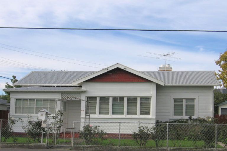 Photo of property in 26 Fitzherbert Street, Alicetown, Lower Hutt, 5010