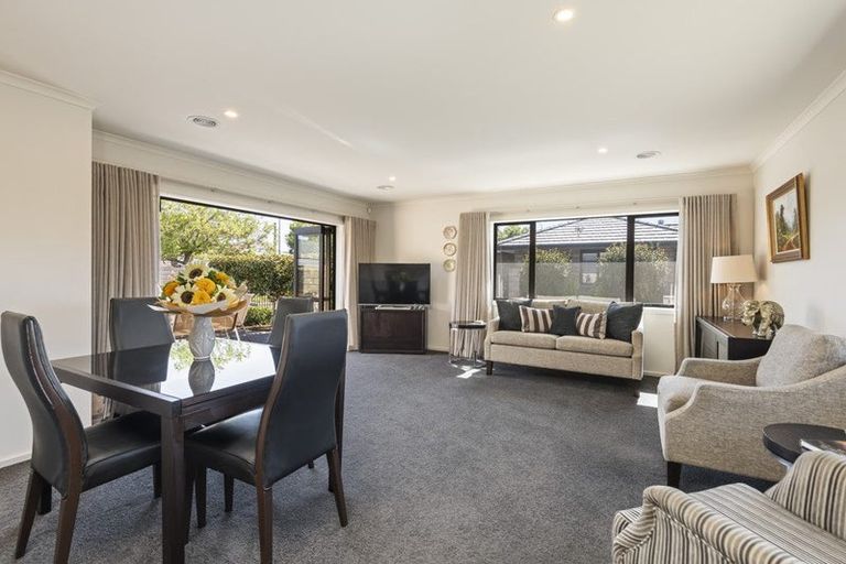 Photo of property in 546/1 Church Street, Terrace End, Palmerston North, 4410