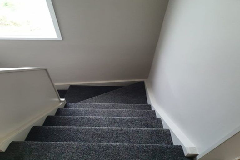 Photo of property in 38 Bassett Road, Johnsonville, Wellington, 6037