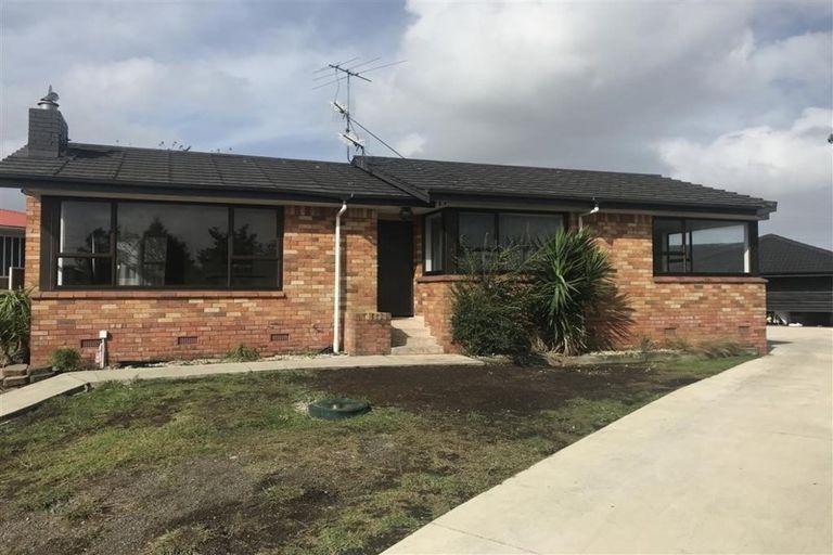 Photo of property in 3 Sexton Place, Manurewa East, Auckland, 2102