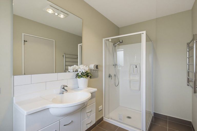 Photo of property in 10 Tamihana Street, Otaki, 5512