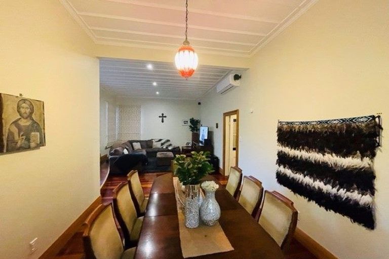 Photo of property in 43c Austin Street, Mount Victoria, Wellington, 6011