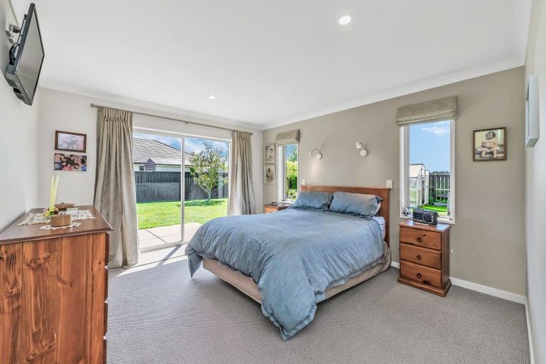 Photo of property in 9 Pemberton Drive, Darfield, 7510