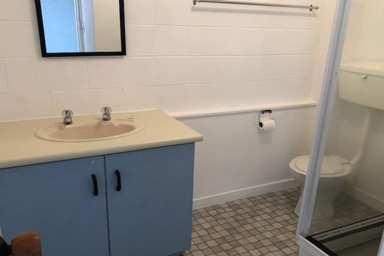 Photo of property in 2/49 Waltham Road, Sydenham, Christchurch, 8023