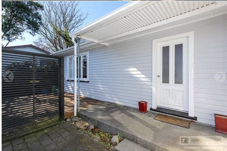 Photo of property in 275 Coronation Avenue, Welbourn, New Plymouth, 4310